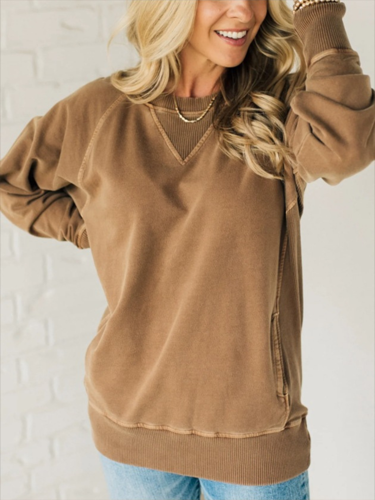 THE OLIVIA SWEATSHIRT