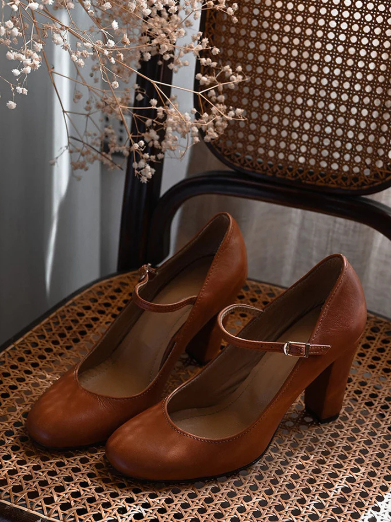 CLARISSA MARY JANE PUMPS