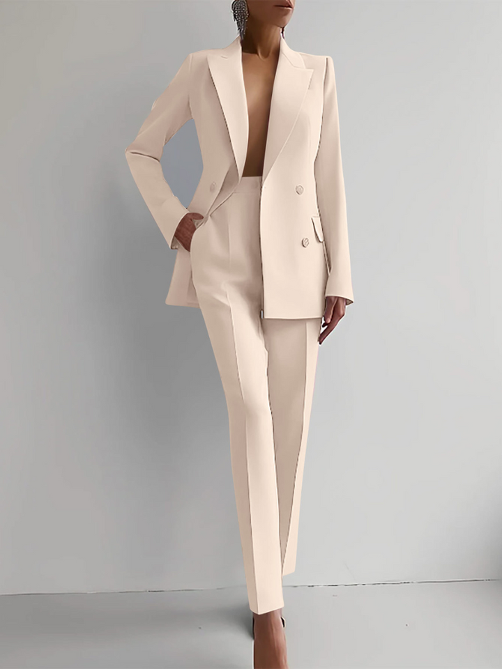 POWER POISE TAILORED SUIT