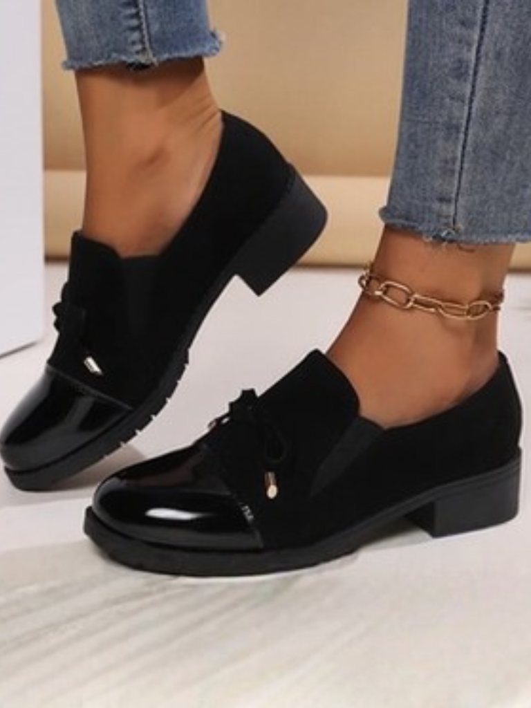 ADARA ELEGANT LOAFERS