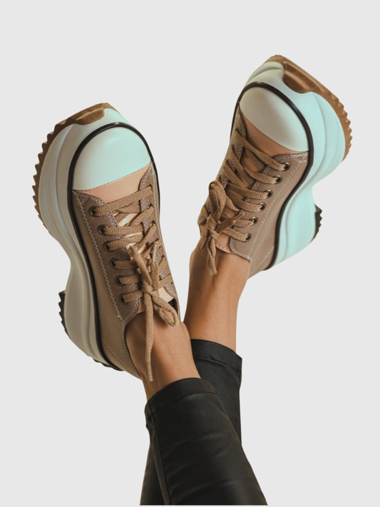 AERIS CANVAS SNEAKER