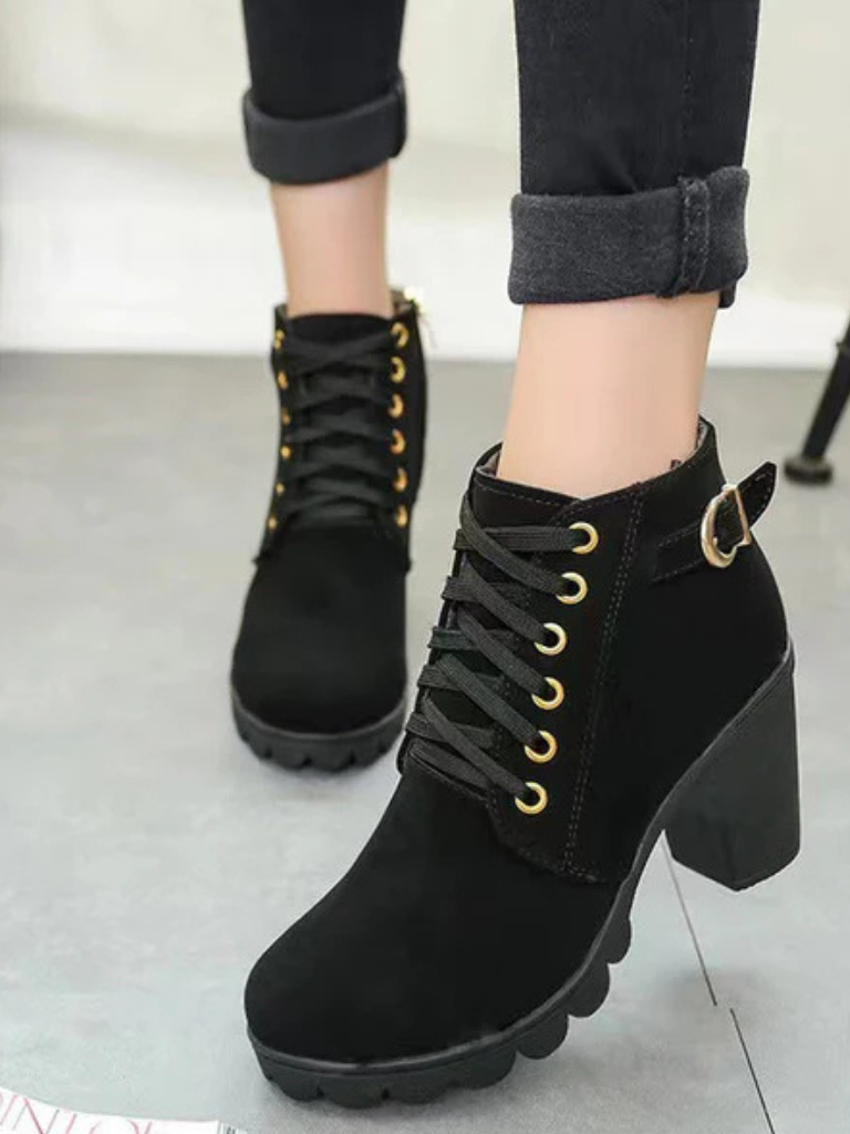 RIELLE CHUNKY HEEL BOOTS