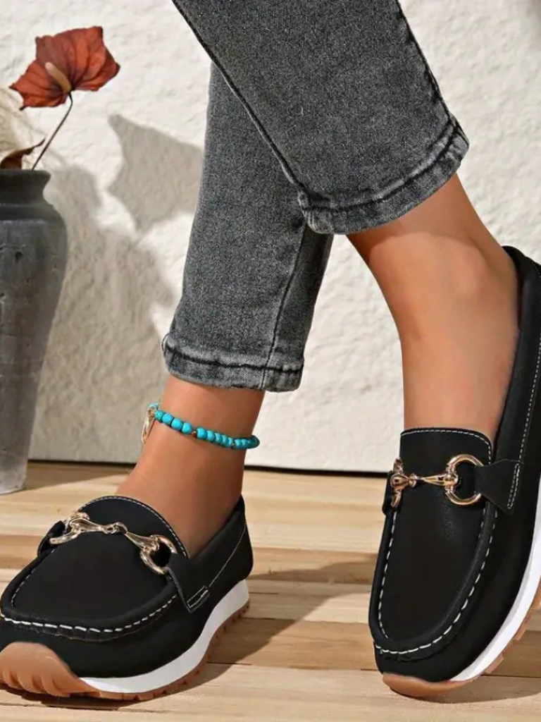 ISLA CHAIN DETAIL LOAFERS