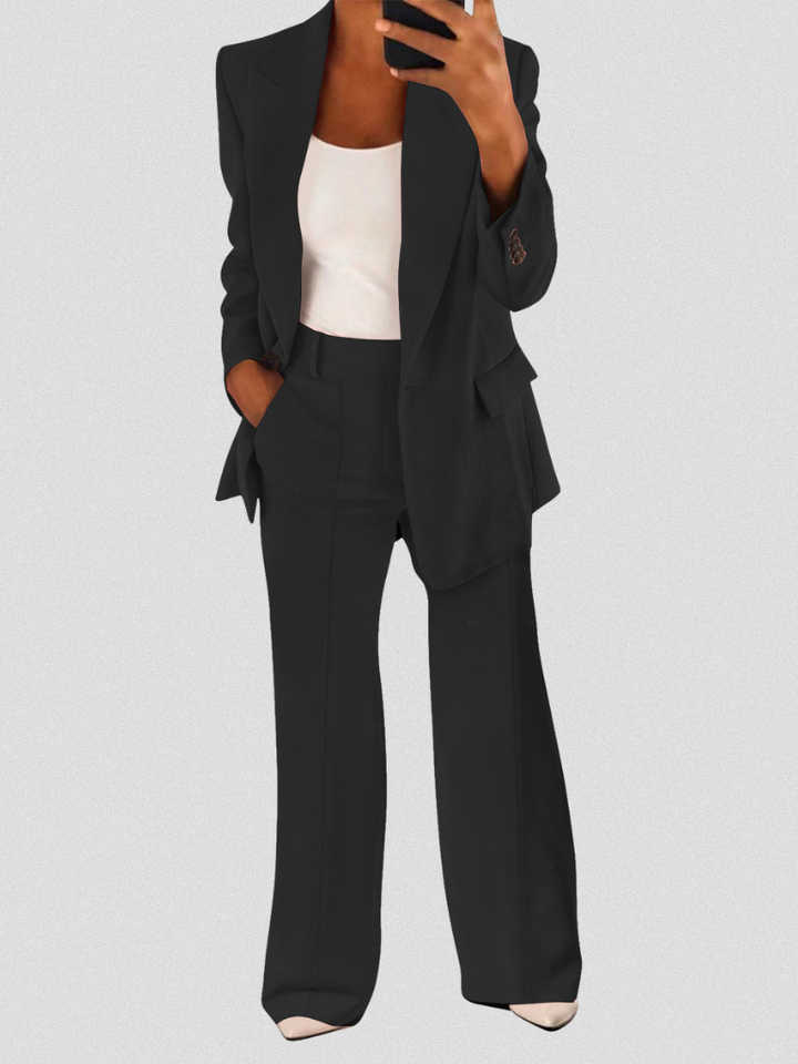 LEIRA CASUAL SUIT SET