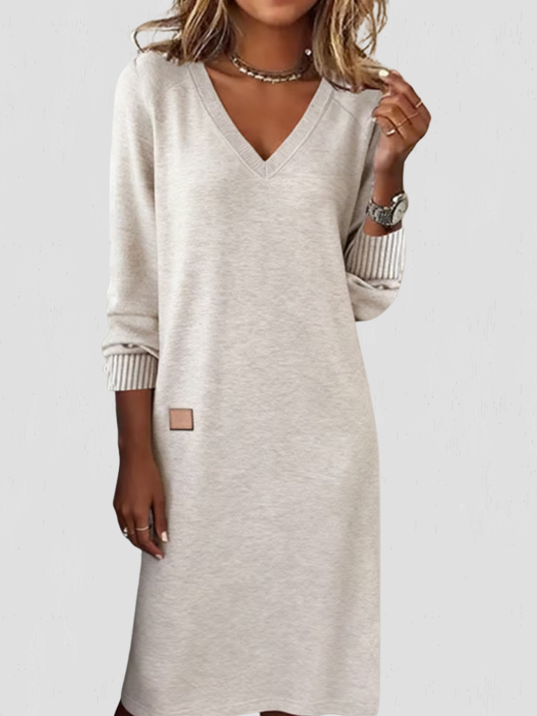 DEMI ESSENTIAL V-NECK DRESS
