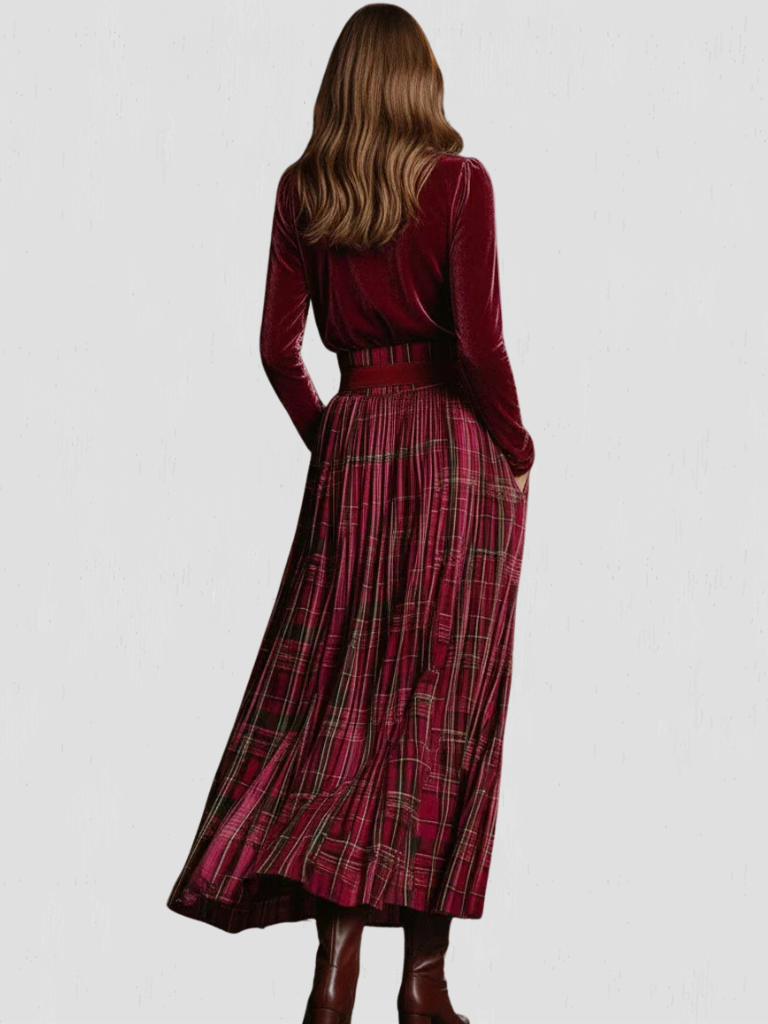 EVELYNE VELVET PLAID SET